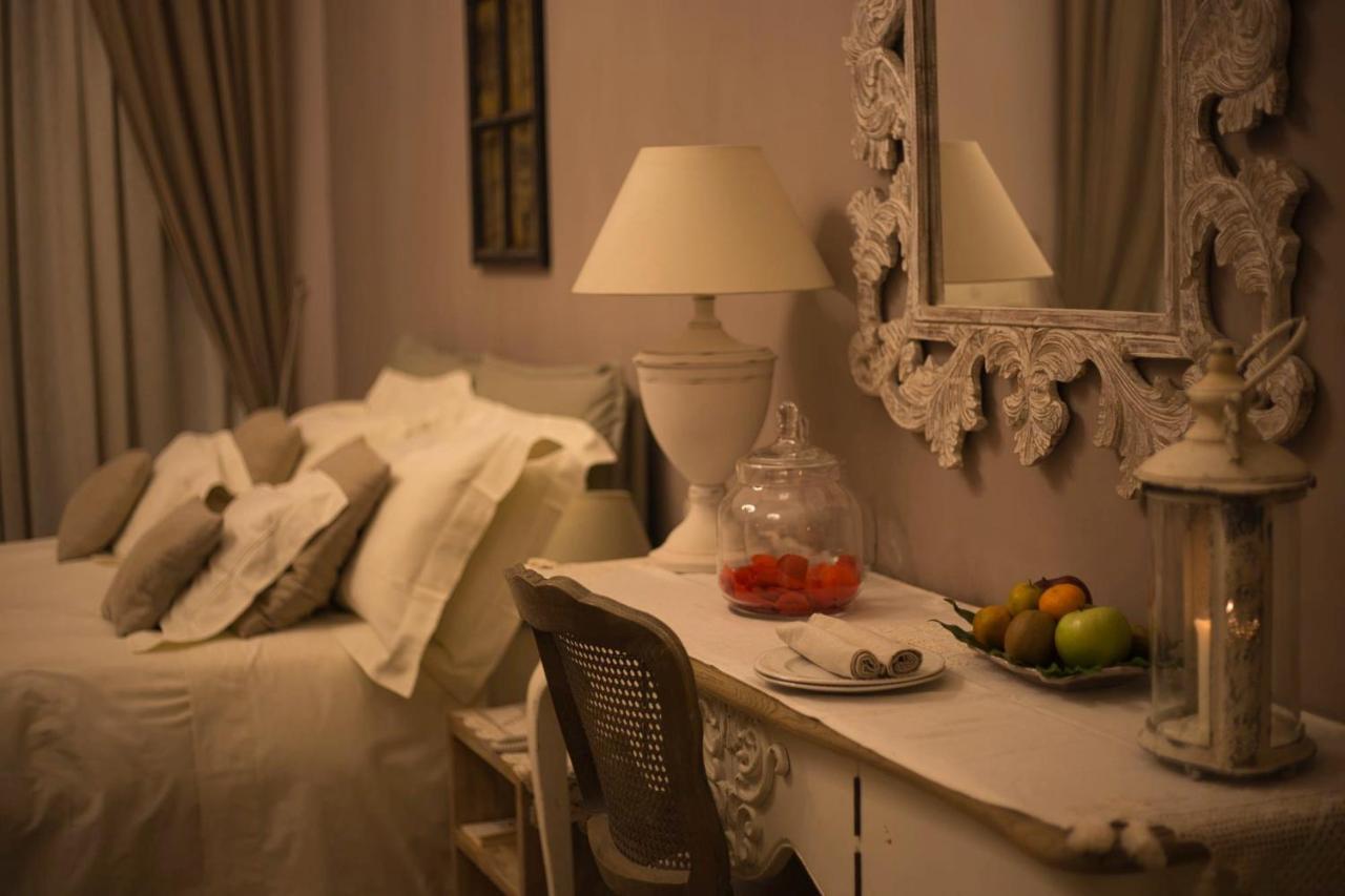 Corte Rossetti Le Dimore Luxury B&B Васто Екстериор снимка